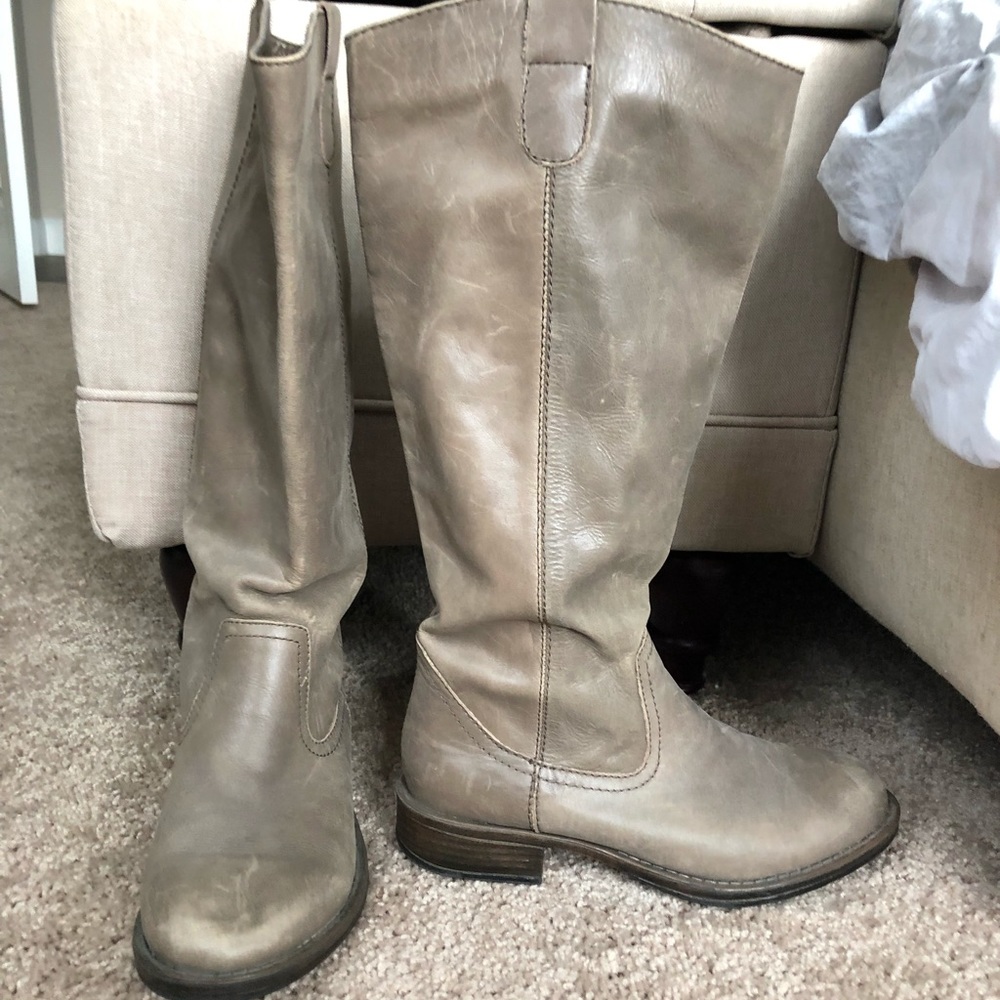 Gray Leather Boots